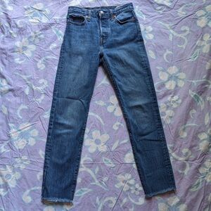 White Oak Denim from Levi’s size 26” high waisted button up jeans